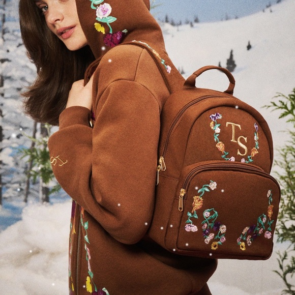 Taylor Swift The Eras Tour Acoustic Piano Floral Backpack New in bag main image 2